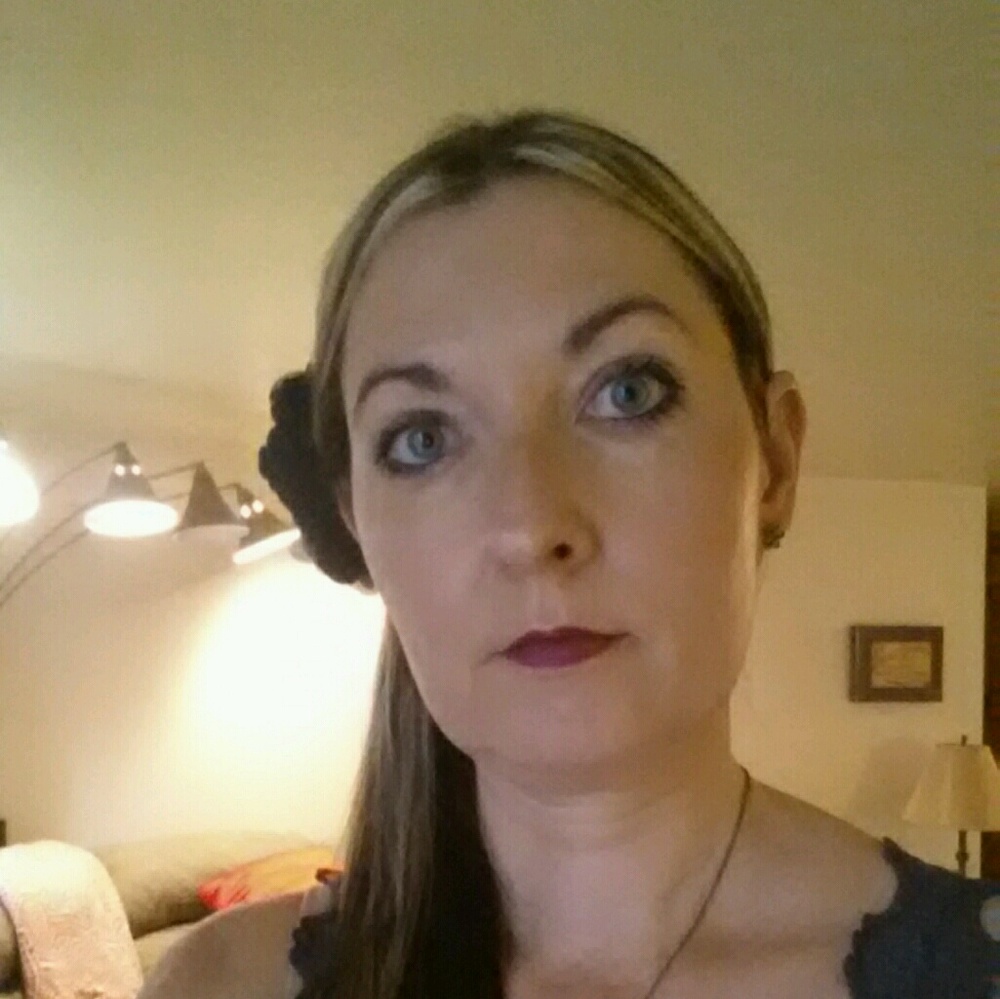 Meet your Posher, Kelly